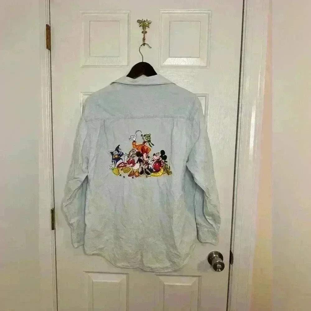 Disney long sleeve shirt light size large denim vintage